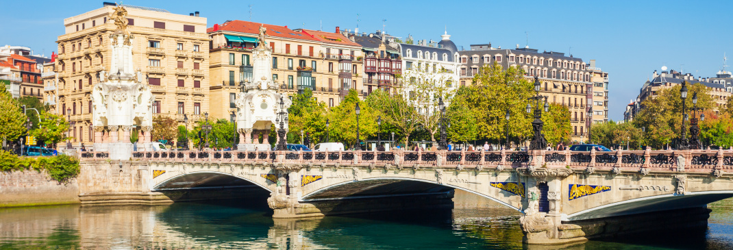 Conducir por San Sebastián y alrededores